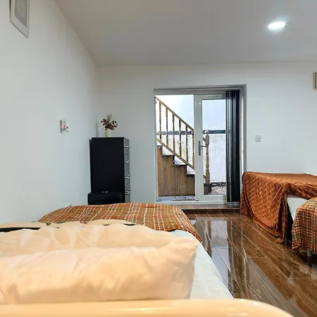 Juniper Alexandra Palace Serviced Apartments, By Edens Apartment