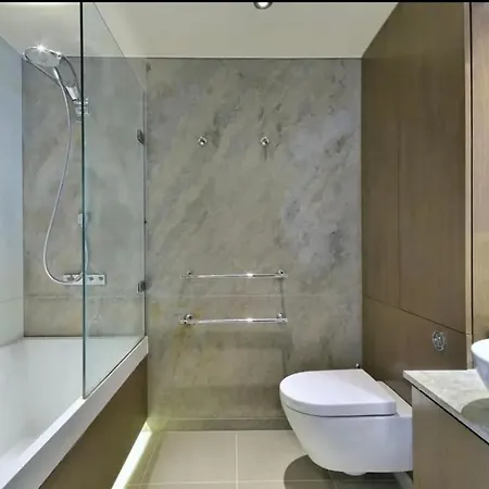 Modern Chelsea Flat London