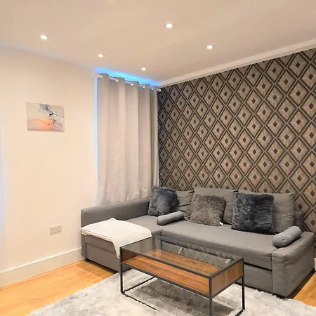 Cozy Step Away Hyde Park And Oxford Street Apartment *