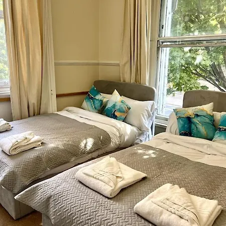 Apartment Spacious 2br Flat Near Hyde Park