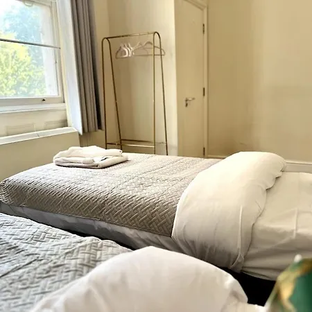 Spacious 2br Flat Near Hyde Park *
