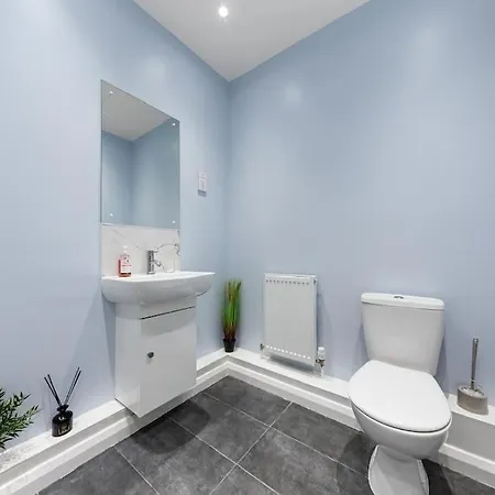 The Posh Getaway * Barnet