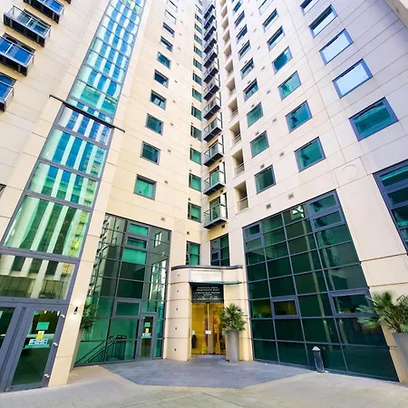 Apartment Penthouse With Stunning Canary Wharf Views Ptk