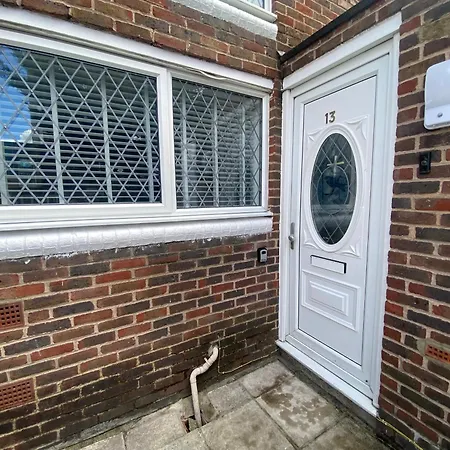 Holiday home Bliss Retreat - Superb 3-bed House *