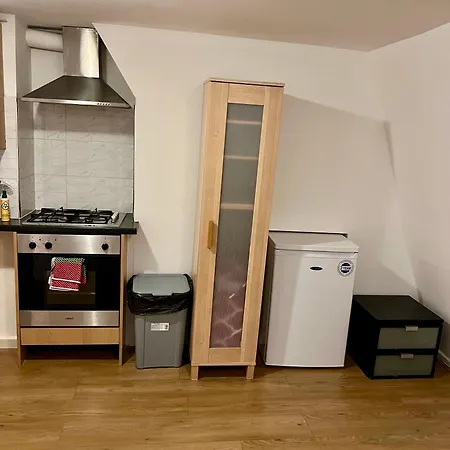 Flat In Paddington