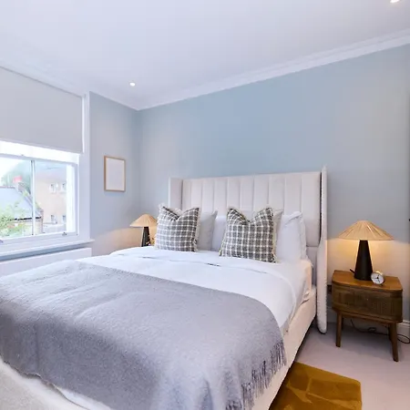 The Latimer Wonder - Stunning 5bdr House With Garden *