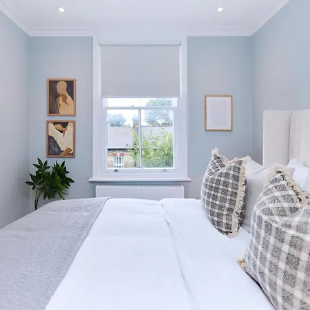 Apartamento The Latimer Wonder - Stunning 5bdr House With Garden