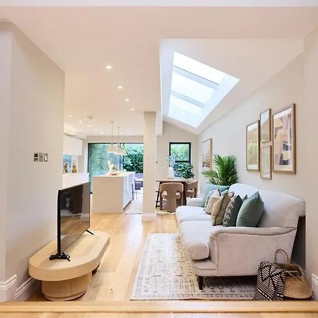 Apartamento The Latimer Wonder - Stunning 5bdr House With Garden