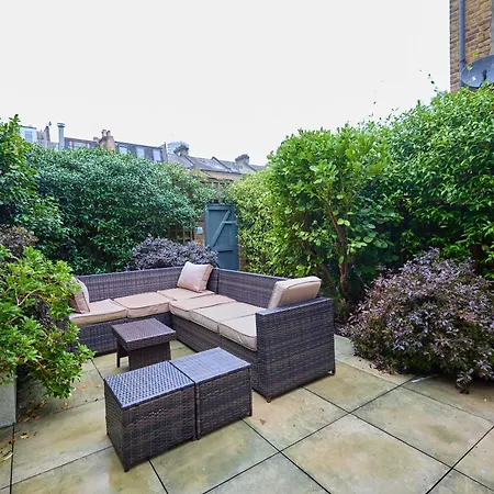 The Latimer Wonder - Stunning 5bdr House With Garden Apartamento Londres
