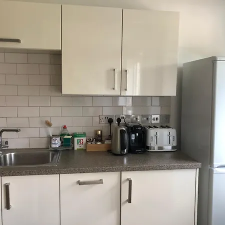 Cosy Kings Cross Apartment, London, Just 8 Mins Walk To Kings Cross St Pancras Station Apartment