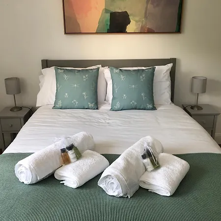 Cosy Kings Cross Apartment, London, Just 8 Mins Walk To Kings Cross St Pancras Station