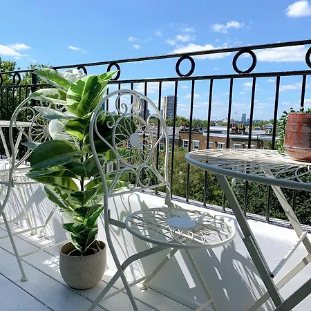 Notting Hill, Penthouse Du Jour! * London
