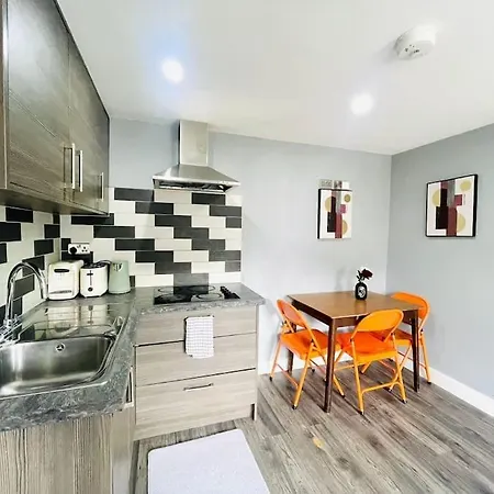 Apartment Bright Flat Near To Tower Bridge London