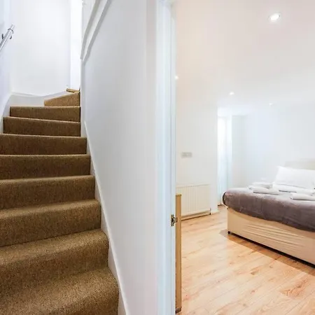 2br Hideaway In Clerkenwell Apartment *