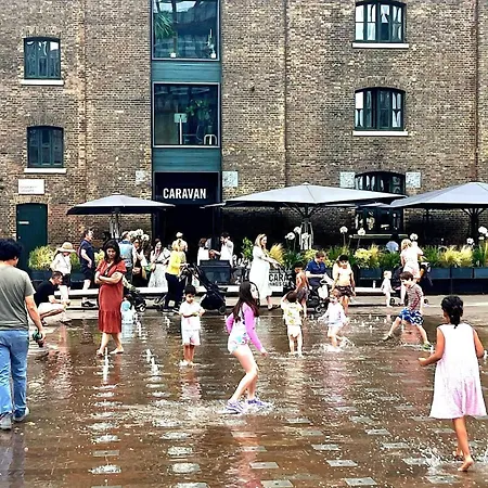 Hotel Mentone London