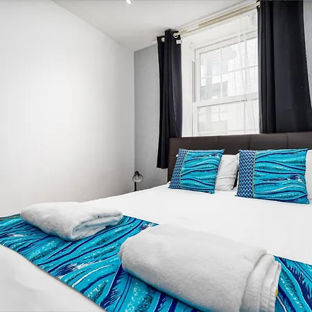 Aldgate Flats * Londen