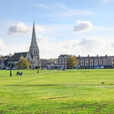 Apartment 1 Dbl Bed Ground Floor Modern Oriental Flat Greenwich Park *