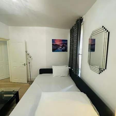 Leinster Gardens Apartment
