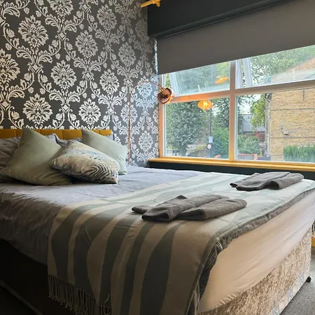 Apartment A Lovely 1 Bedroom Flat / Modern-cosy *