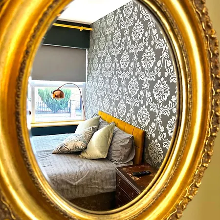 A Lovely 1 Bedroom Flat / Modern-cosy * London