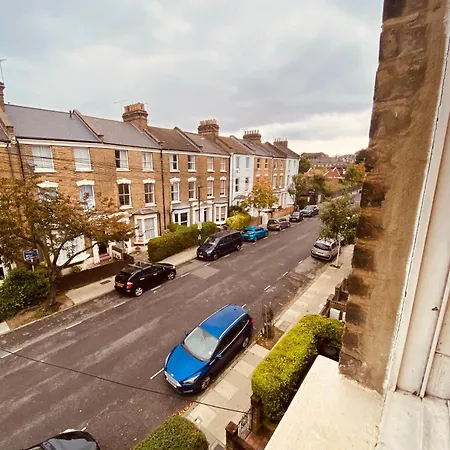 Apartment In Islington *