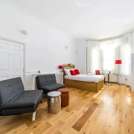 Marvellous Flat In Earls Court * London