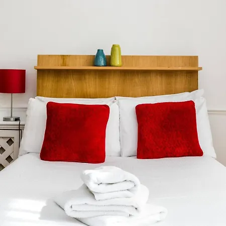 Marvellous Flat In Earls Court