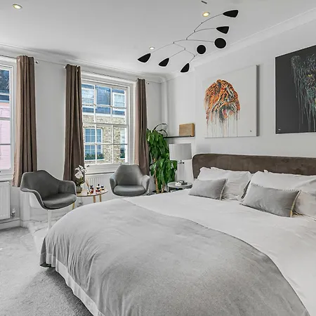 4 Bedroom House With Gym - Behind V&a Museum * London