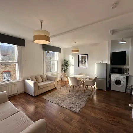 One Bed Victorian Flat,10 Min Walk To Paddington, Sleeps 4, Pet-friendly Apartment