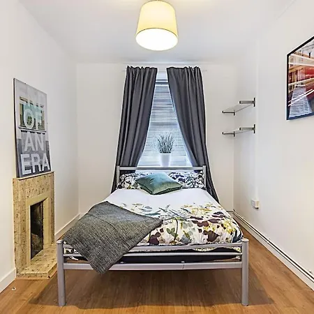 Stylish 3-bed In Clerkenwell Within Walking Distance To Tube Stations London