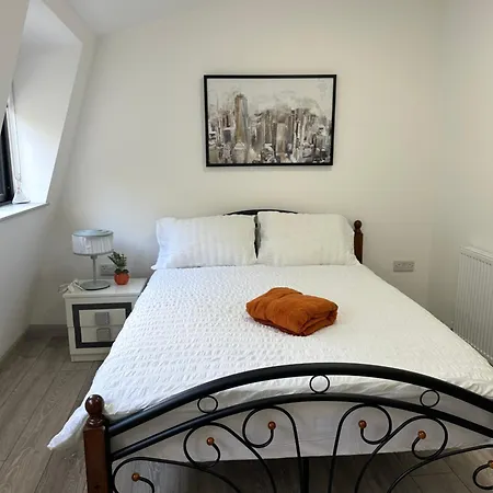 Modern 3 Bedroom With 2 Bathroom In Apartamento *