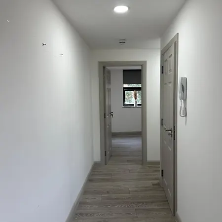 Apartamento Modern 3 Bedroom With 2 Bathroom In Londres