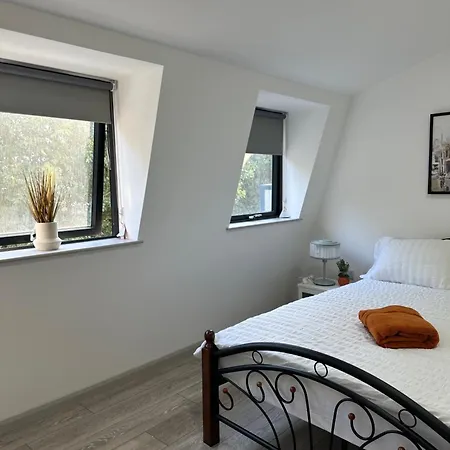 Modern 3 Bedroom With 2 Bathroom In * Londres