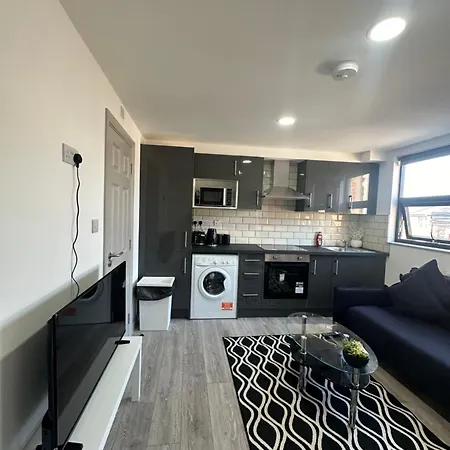 Modern 3 Bedroom With 2 Bathroom In Apartamento Londres