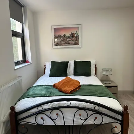 Modern 3 Bedroom With 2 Bathroom In Apartamento *
