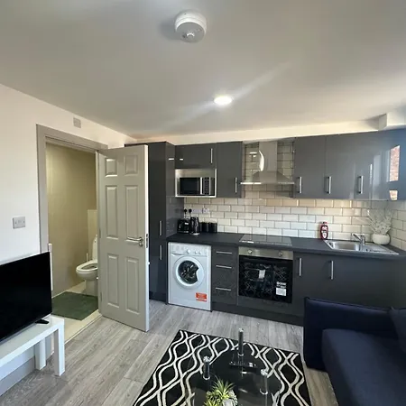 Modern 3 Bedroom With 2 Bathroom In Apartamento Londres