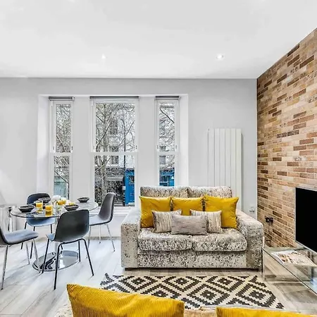 Lux Abbey Road Sleeps Up To 7 *