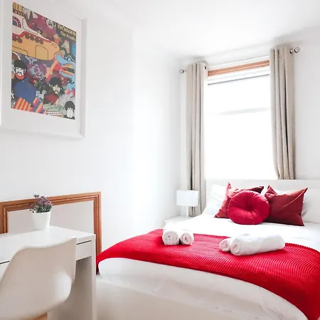 Guest house Chelsea *
