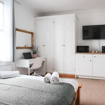 Guest house Chelsea