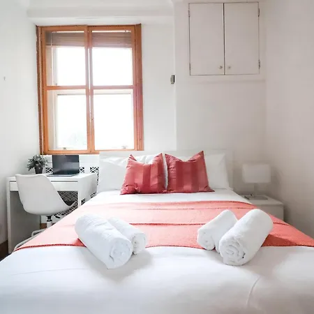 Guest house Chelsea London
