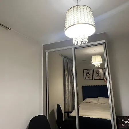En-suite Modern Homestay Brentford