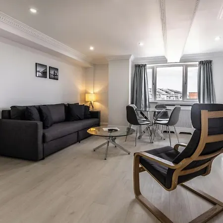 Apartment 2 Bedroom Canning Town Newham Excel With Free Parking