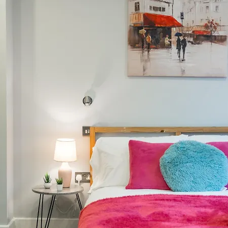 Nottinghill On River Luxe Flat With Balcony Apartment *