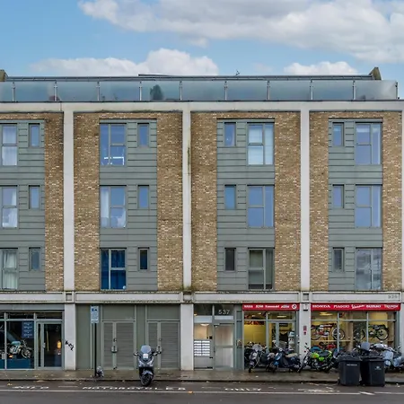 Apartment Nottinghill On River Luxe Flat With Balcony London