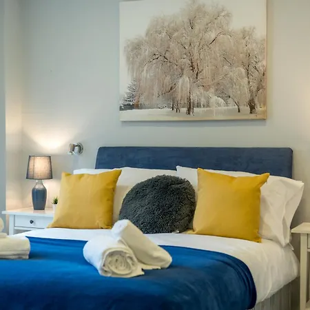 Apartment Nottinghill On River Luxe Flat With Balcony London