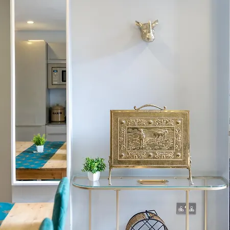 Nottinghill On River Luxe Flat With Balcony Apartment
