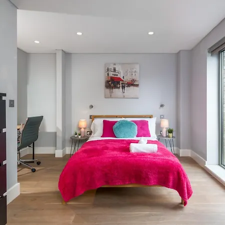 Apartment Nottinghill On River Luxe Flat With Balcony