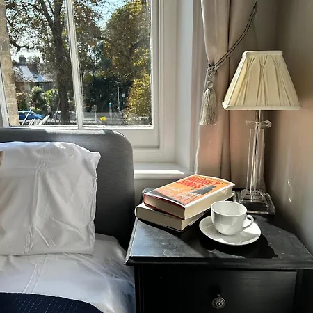 Charming & Cozy Richmond Retreat Apartmán Twickenham