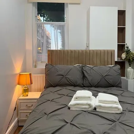 Apartment 64 Queen's Grove Nw8 6er A-full Address