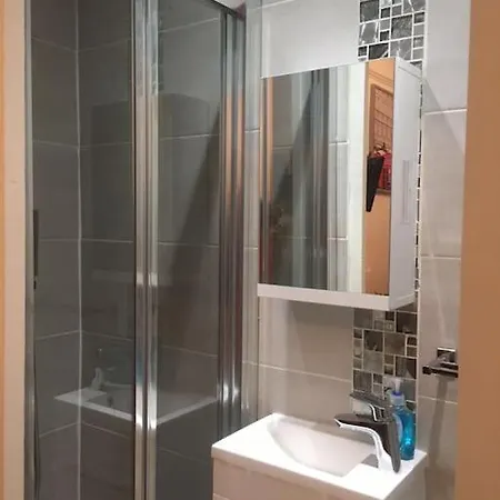 Comfy Flat - Camden-kings Cross-zone 1 Apartment London